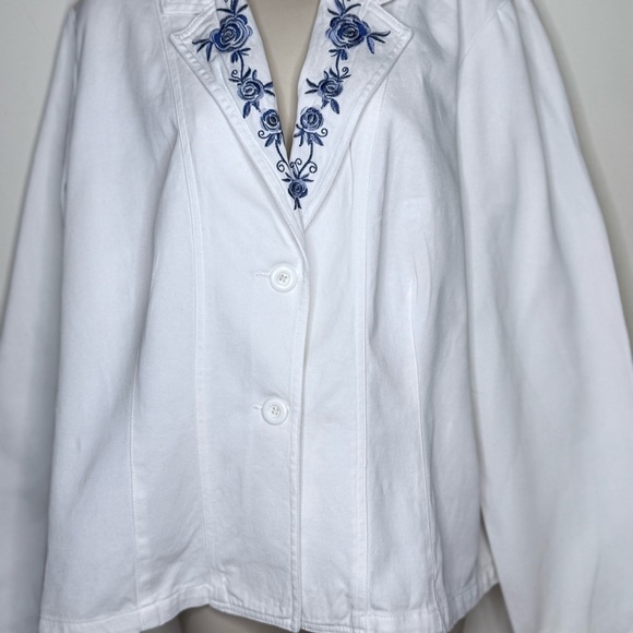 Vintage Women’s Floral Embroidered Blazer XL White Blue 2 Mid-Length Unbranded - Picture 5 of 10